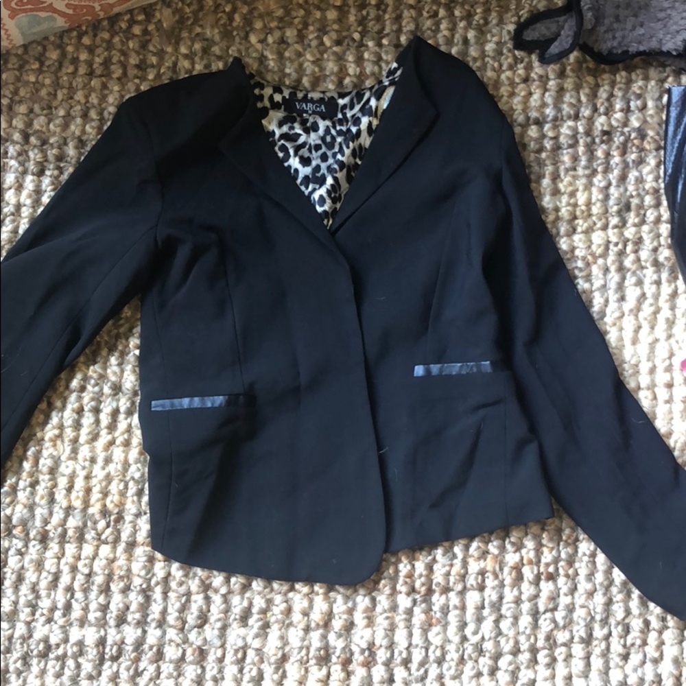 this is a half jacket from VARGA